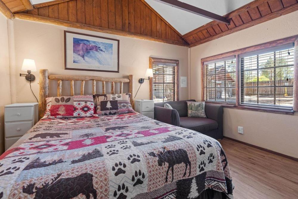 Fox N Bear Big Bear Motel Big Bear Lake